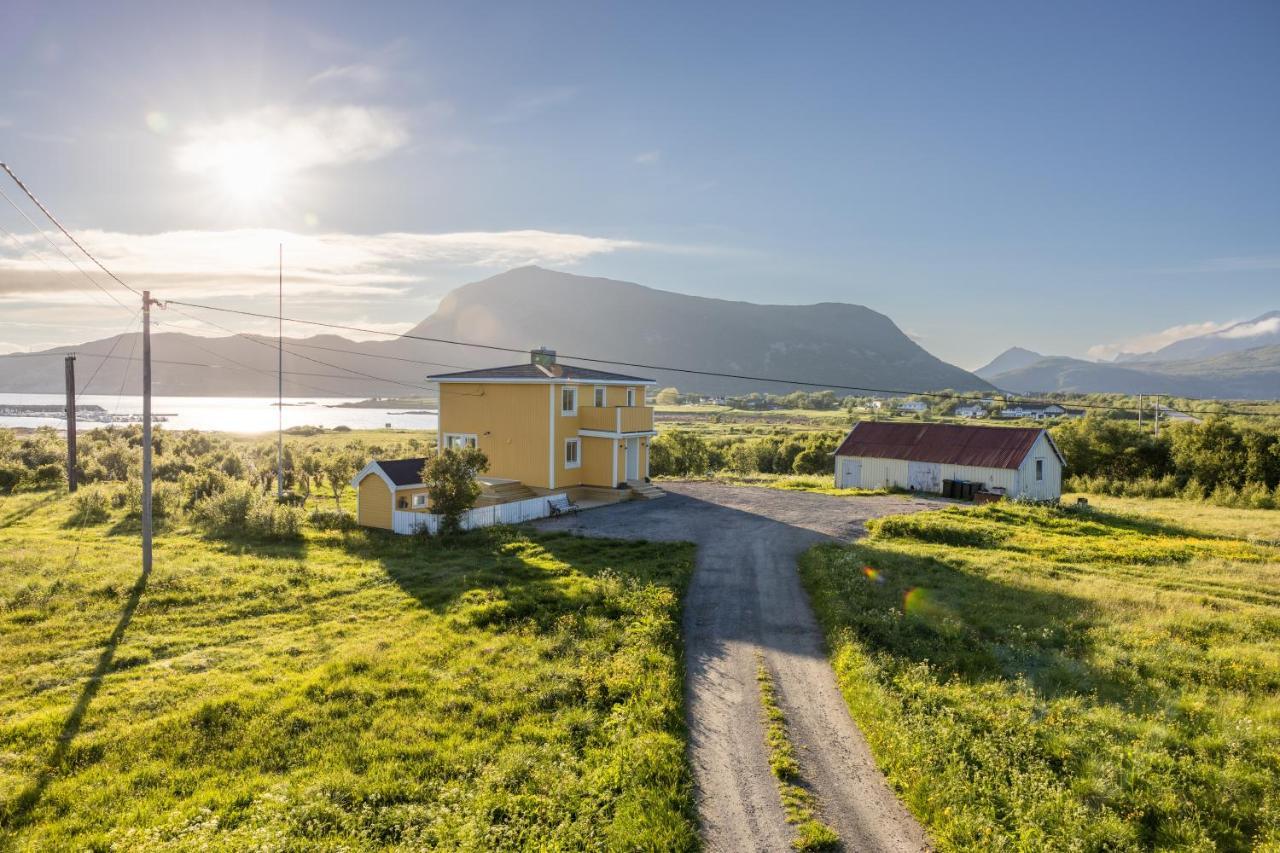 Pederstua, A Classic Fisherman'S Farm House In The Middle Of Lofoten Storeidet Esterno foto