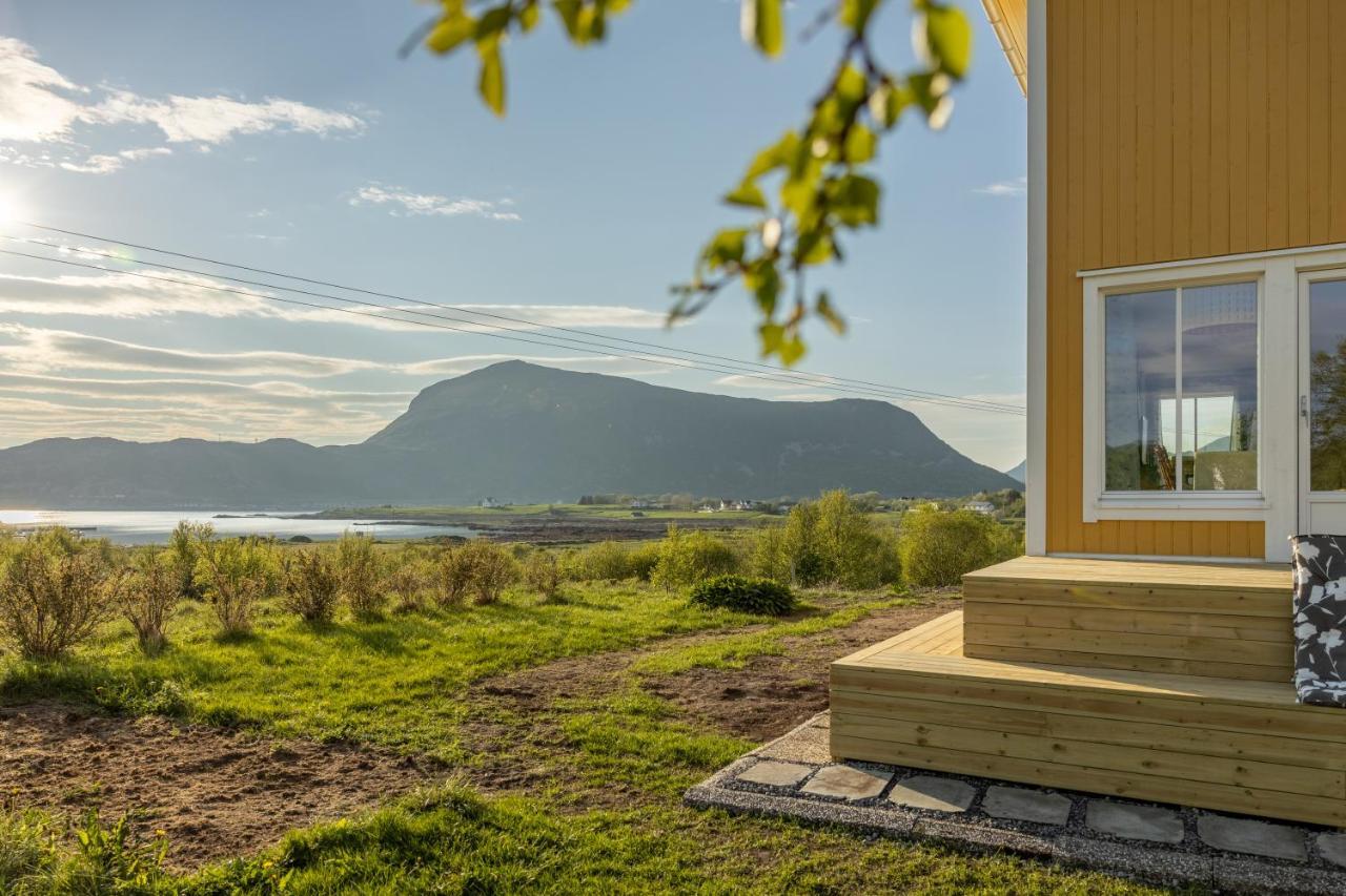 Pederstua, A Classic Fisherman'S Farm House In The Middle Of Lofoten Storeidet Esterno foto