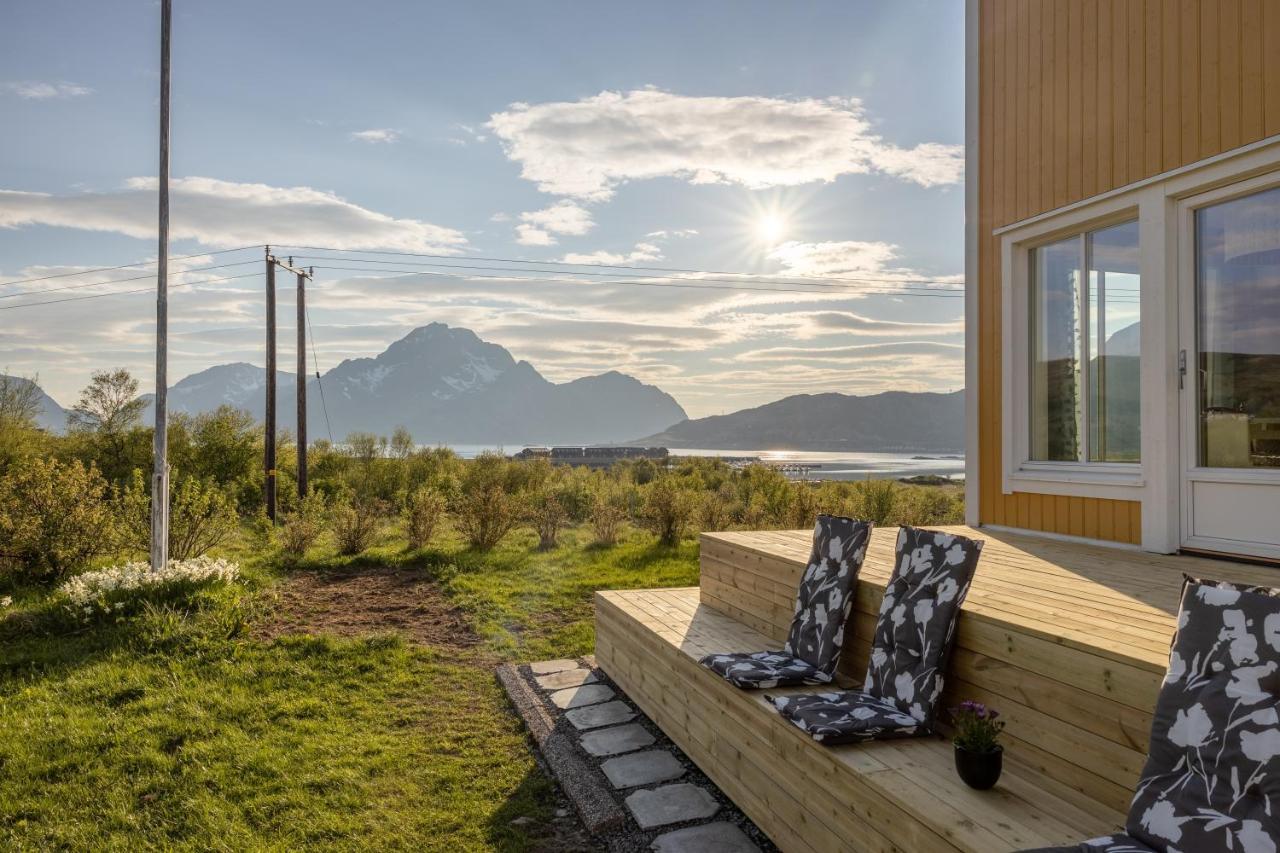 Pederstua, A Classic Fisherman'S Farm House In The Middle Of Lofoten Storeidet Esterno foto