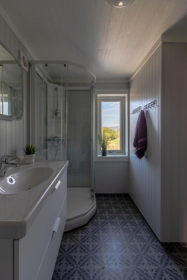 Pederstua, A Classic Fisherman'S Farm House In The Middle Of Lofoten Storeidet Esterno foto